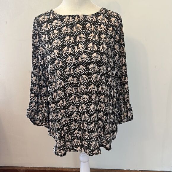 Pixley black tan elephant patterned long rollable sleeve blouse Size S - Picture 2 of 9